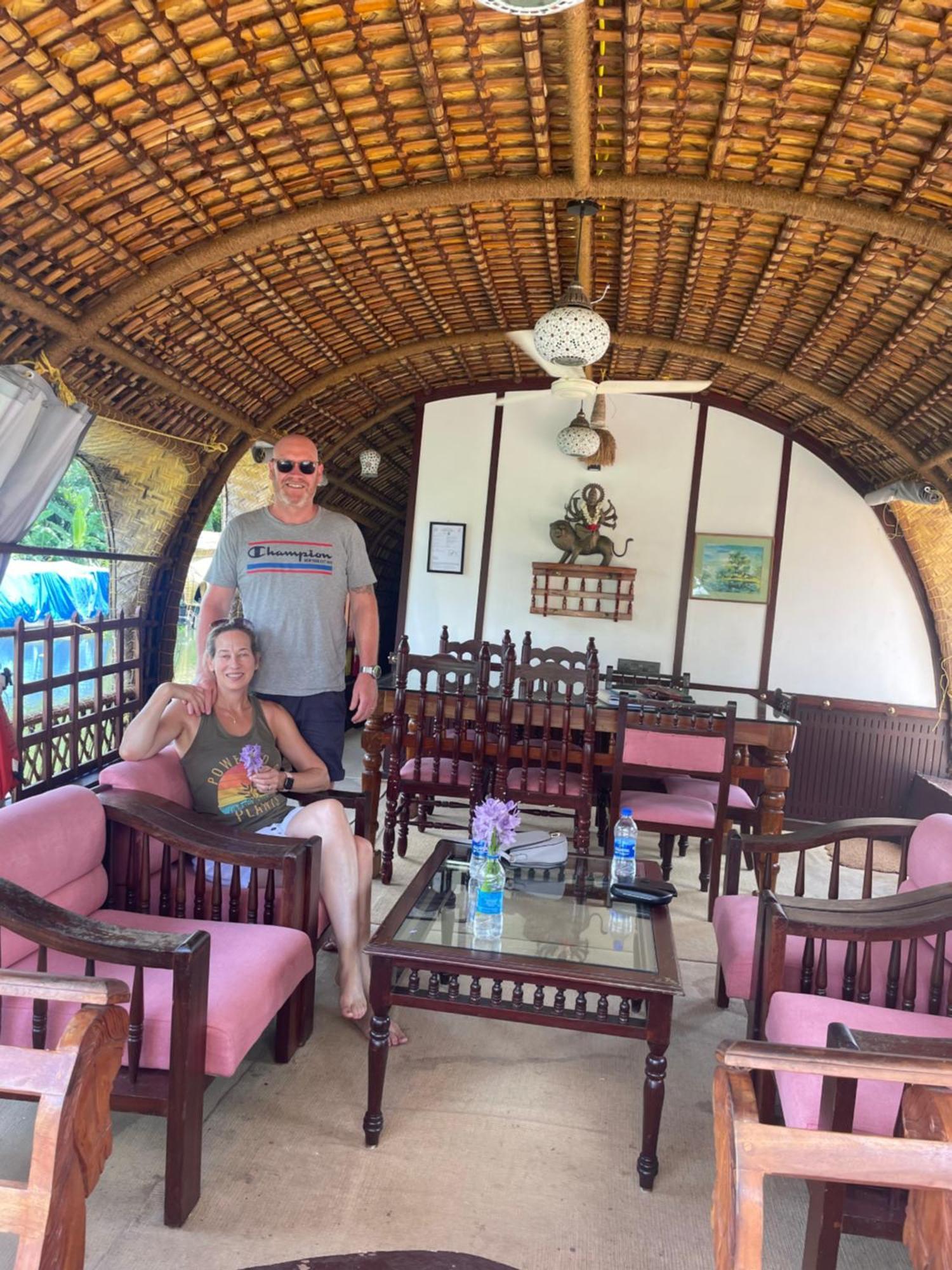 Thara'S Houseboat Hotel Alappuzha Екстериор снимка